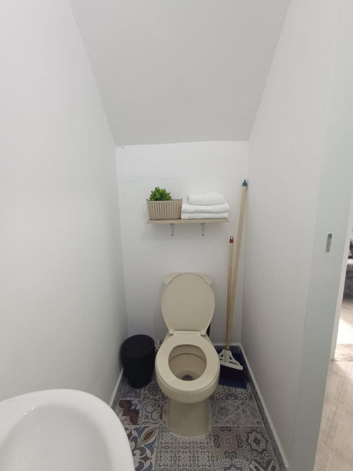 Confortable Habitacion En Apartamento Amoblado 贾丁 外观 照片