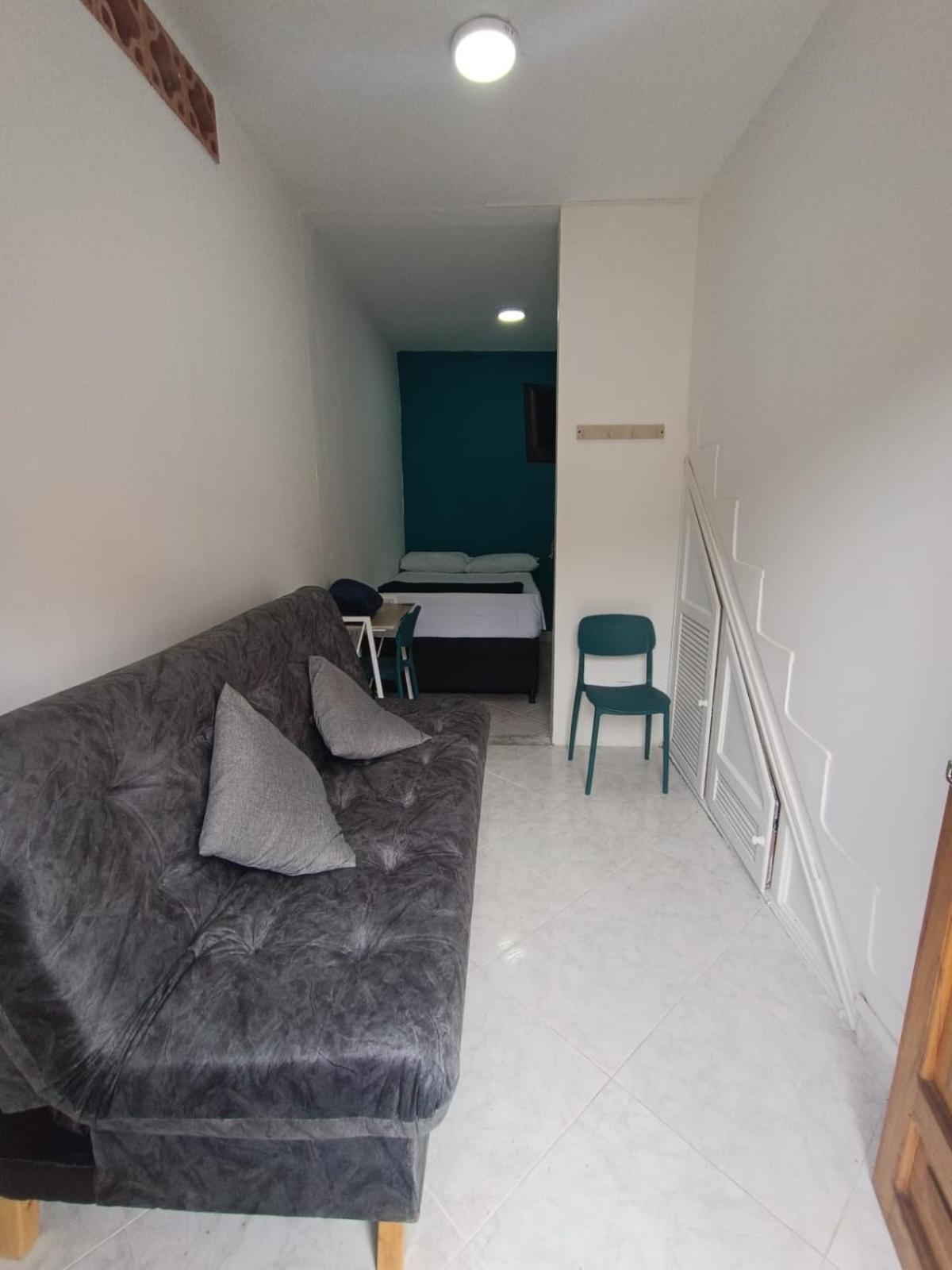 Confortable Habitacion En Apartamento Amoblado 贾丁 外观 照片